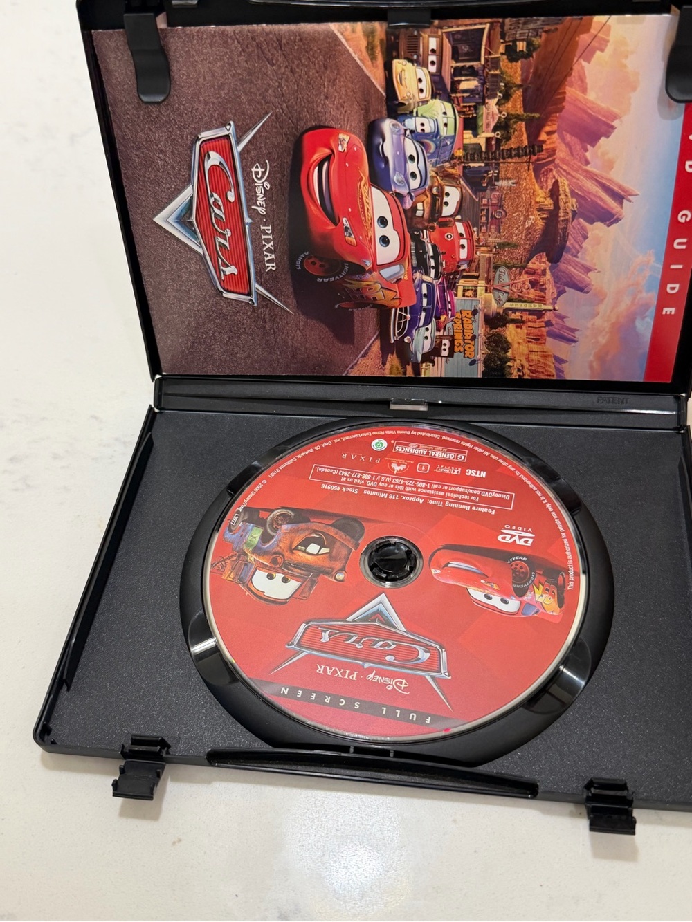 Cars DVD - Red - Picture 2 of 6